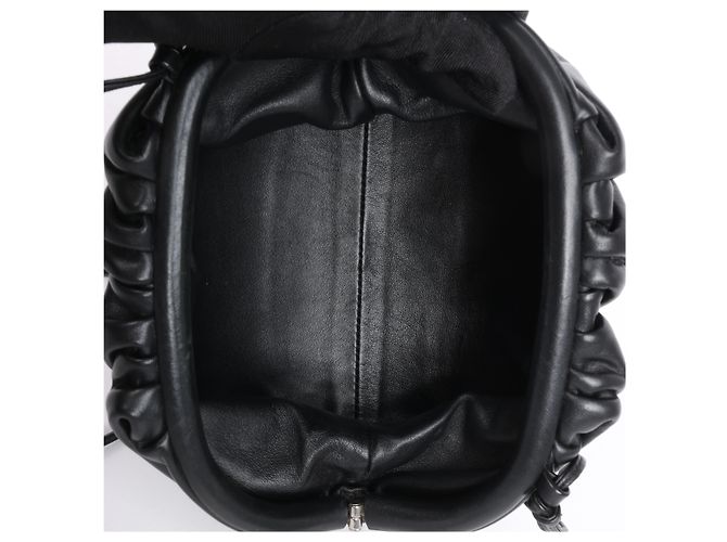 Bottega Veneta The Pouch Mini Borsa a tracolla in pelle Nero - vista 9