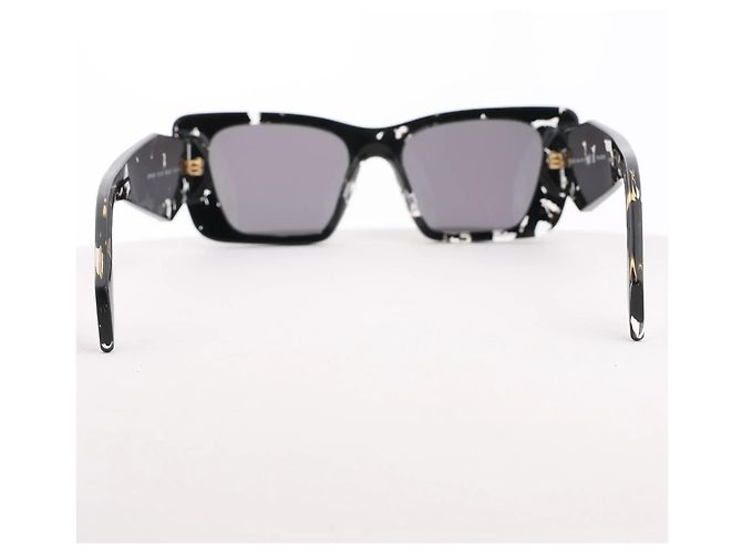 Óculos de Sol Prada Cat Eye-Frame em Black PR 08Y - vista 5