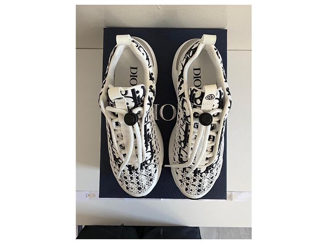 Sneakers Dior B23 Cannage Bianco e Nero - vista 16