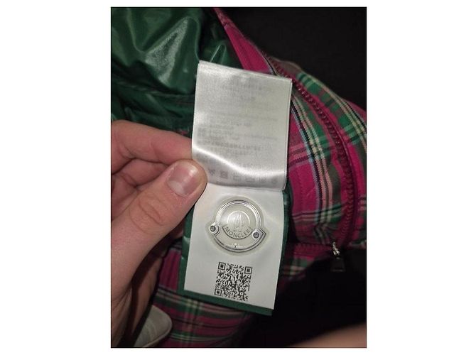 Moncler rosa karierte Daunenjacke mit Kristalldetails XXS US 0 gebraucht - Ansicht 5