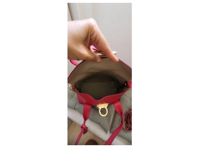 Gancini Borsa in pelle rosa Salvatore Ferragamo - vista 9