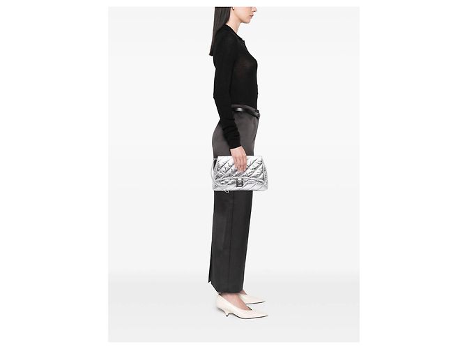 Balenciaga Silberne gesteppte Leder-Clutch - Ansicht 3