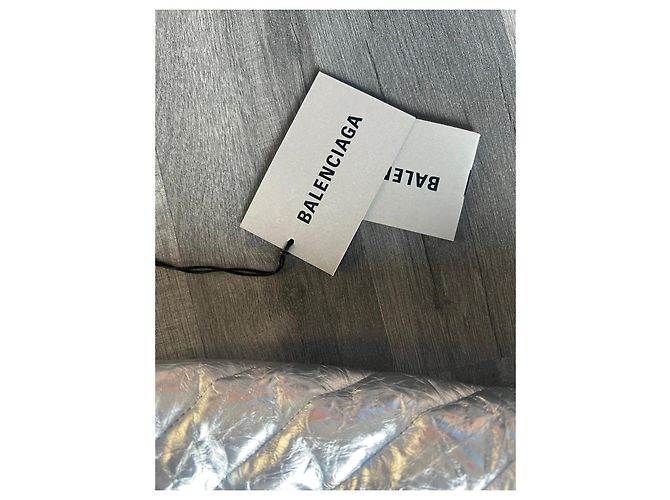 Balenciaga Silberne gesteppte Leder-Clutch - Ansicht 9