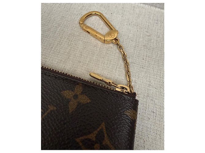 Pouch Louis Vuitton Monogram Canvas Brown - vista 4