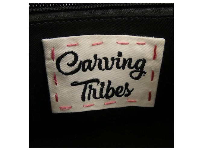 Autre Marque Carving Tribes Ledertasche mit Schnitzereien - Ansicht 5