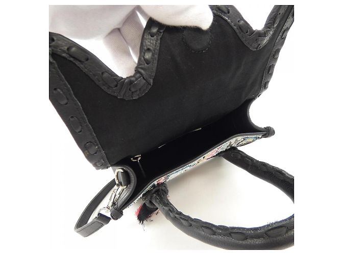 Autre Marque Carving Tribes Ledertasche mit Schnitzereien - Ansicht 6
