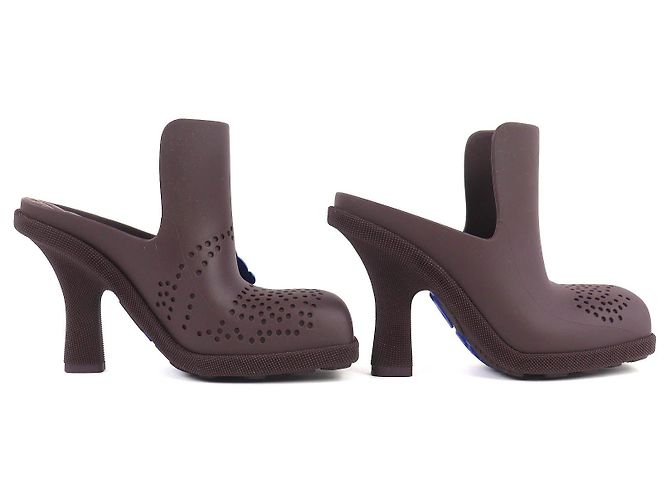 Burberry Barbie Can Logo Patch Rubber Mule Sandals - view 4