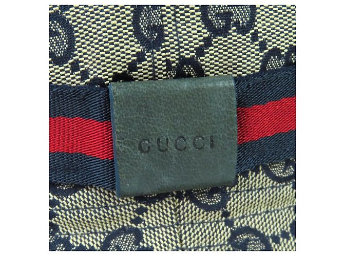 Cappello bucket Gucci in tela GG e poliestere - vista 6