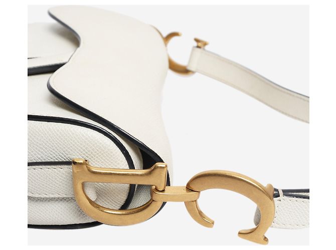 Dior Saddle Bag 2011 aus genarbtem Kalbsleder in Creme - Ansicht 8