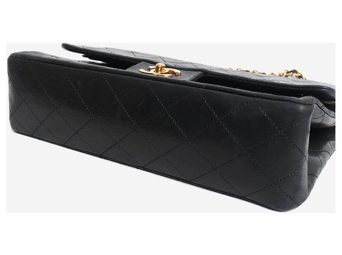 Chanel Borsa Classic Double Flap 1989 medium in pelle d'agnello nera - vista 11