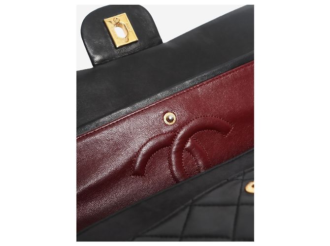 Chanel Borsa Classic Double Flap 1989 medium in pelle d'agnello nera - vista 9