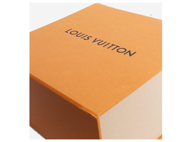 Louis Vuitton Braune Locky BB Monogram Tasche 2020 - Ansicht 9