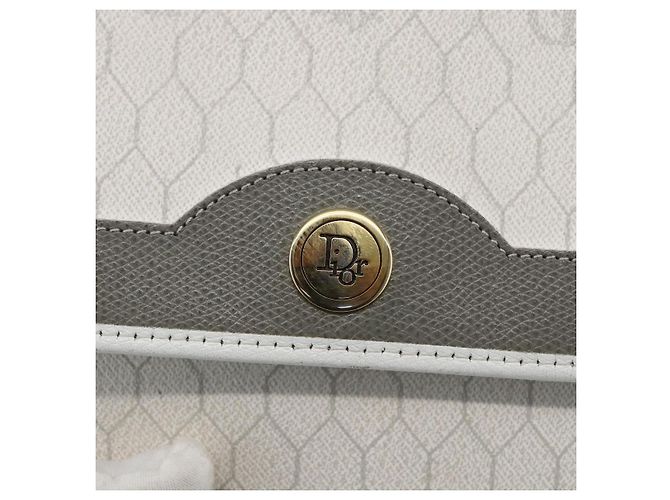 Christian Dior Honeycomb Canvas Chain Shoulder Bag PVC White Gold - vista 17