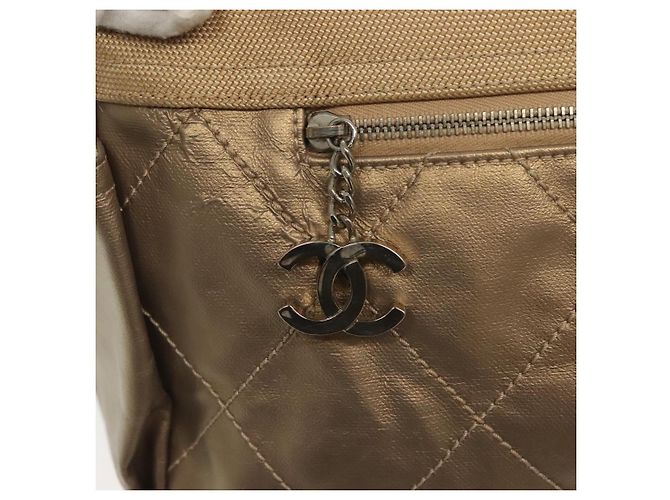 Bolsa de Ombro CHANEL Paris Biarritz Coated Canvas Bege Prata CC - vista 21