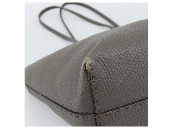 FENDI Bolsa Tote Celeria Couro Cinza Prata - vista 16