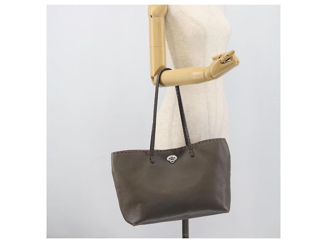FENDI Bolsa Tote Celeria Couro Cinza Prata - vista 23