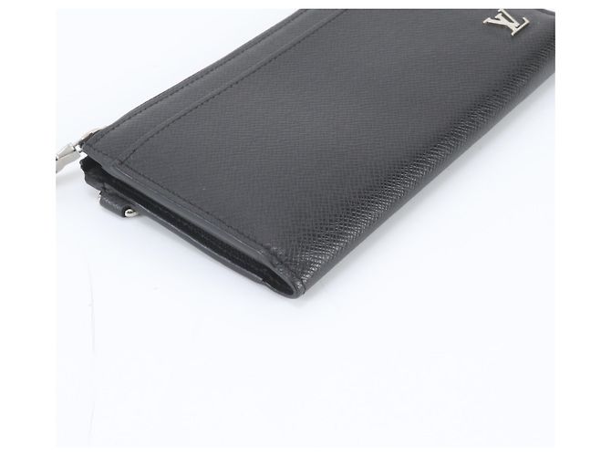 Portafoglio Zippy Louis Vuitton Taiga - vista 3