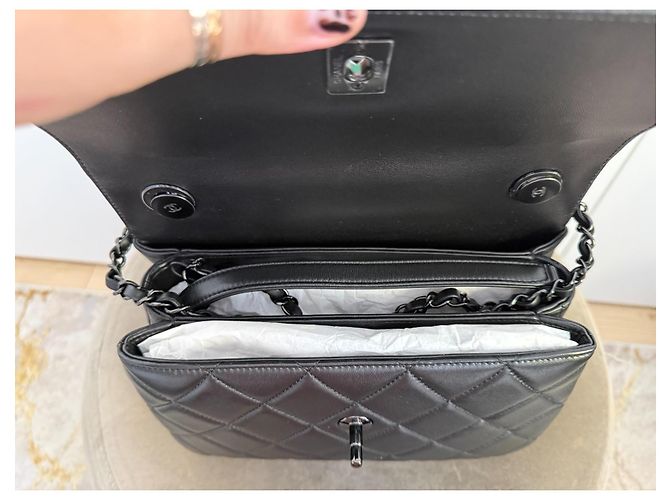 Chanel Trendy CC Small "So Black" – Lambskin & Black Hardware – Set Completo & Garanzia Attiva - vista 12