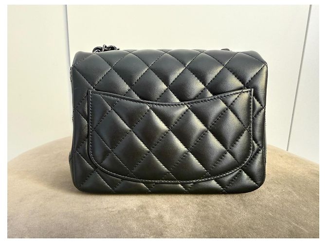 Chanel Mini Classic Flap "So Black" – Lambskin nero & Hardware nero – Eccellenti condizioni - vista 5