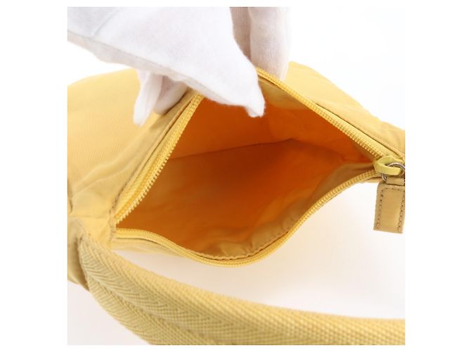 Sac à épaule Prada Tessuto Nylon avec logo triangle - vue 7