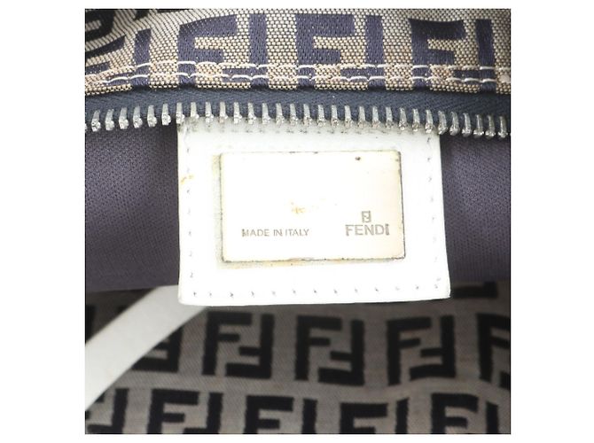 Fendi Zucchino FF Shopper aus Leder und Canvas - Ansicht 10