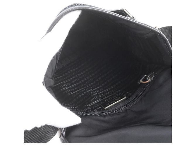 Borsa a tracolla Prada in nylon Tessuto con logo triangolare in pelle - vista 7