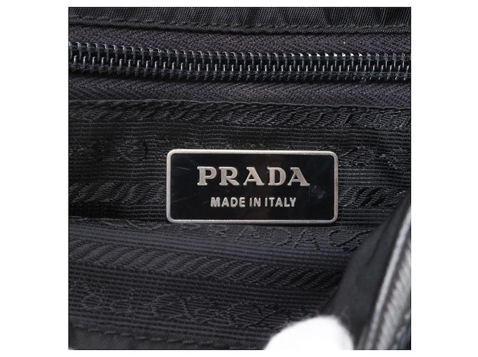 Borsa a tracolla Prada in nylon Tessuto con logo triangolare in pelle - vista 8