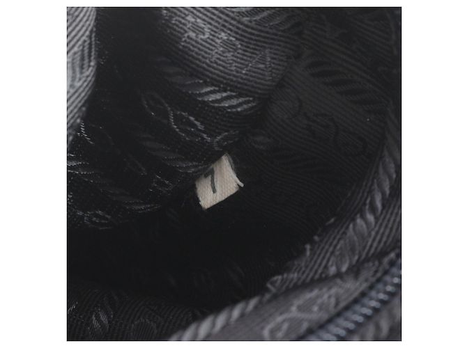 Borsa a tracolla in pelle e nylon Tessuto con logo triangolare Prada - vista 9