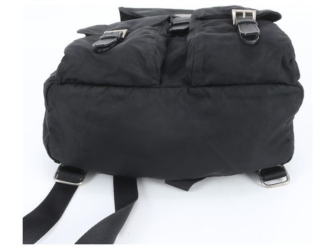 Prada Tessuto Nylon Rucksack mit Leder-Dreieckslogo - Ansicht 6
