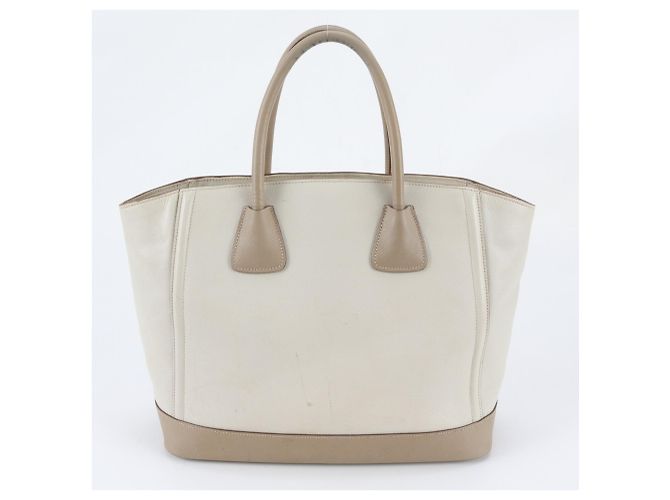 Sac cabas en cuir Saffiano avec logo triangle Prada - vue 3