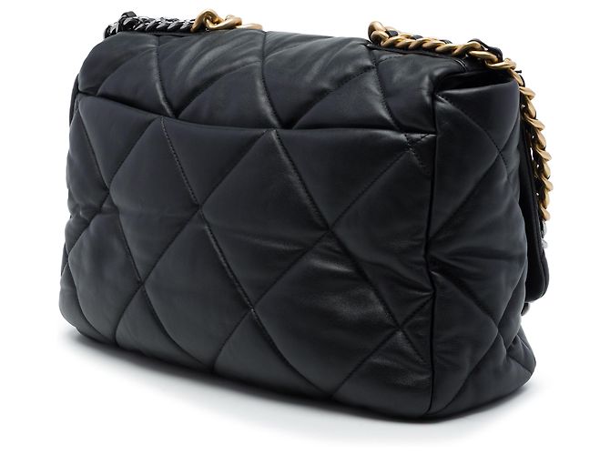 Chanel Black Maxi Lambskin 19 Flap - vista 2