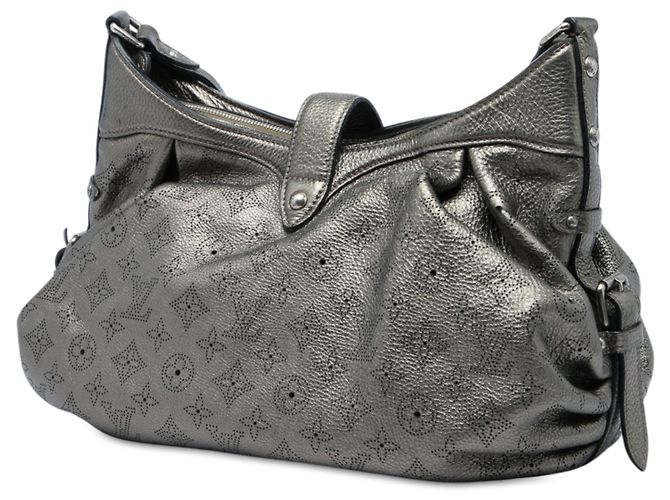 Louis Vuitton Silver Monogram Mahina XS - vue 2
