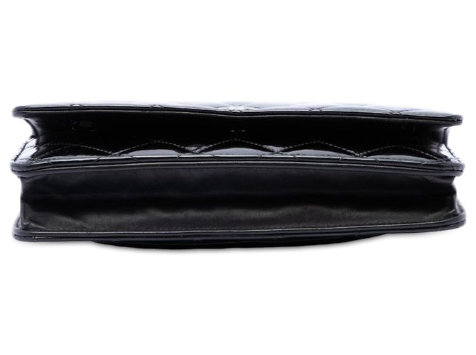 Portafoglio Chanel Black CC Quilted Patent Wallet On Chain - vista 3