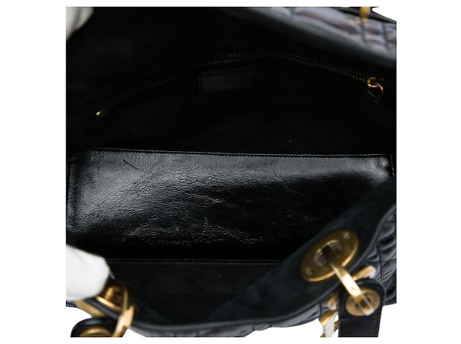 Dior Black Medium Crinkled Patent Cannage Supple Lady Dior - vista 4