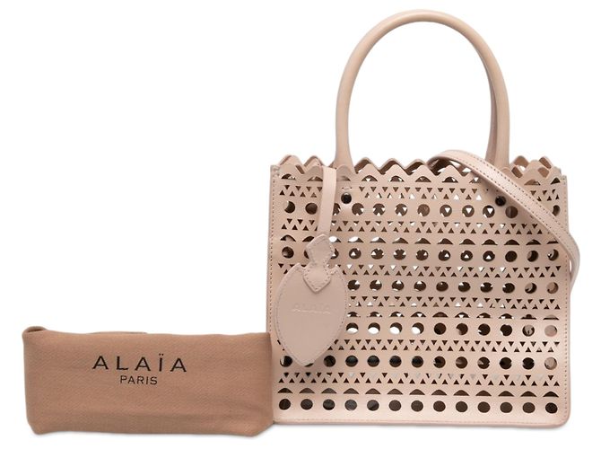 ALAÏA Tote Garance 20 em couro de bezerro Vienne castanho com corte a laser - vista 6