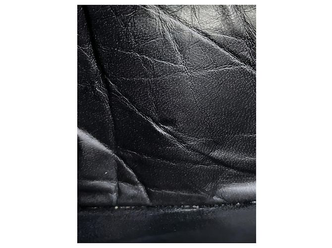 Chanel Black Chevron Lambskin So Black Reissue 2.55 Double Flap 225 - vista 8