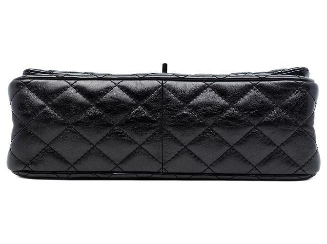 Chanel Black Quilted Aged Calfskin Reissue 2.55 Double Flap 226 - vista 3