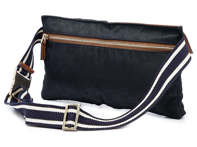 Borsetta cintura Gucci in nylon GG nero con doppia tasca e banda Web - vista 2