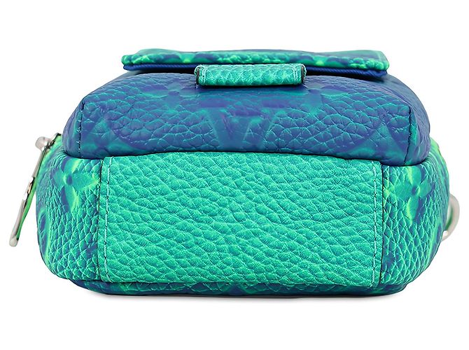 Louis Vuitton Green Monogram Taurillon Illusion Double Phone Pouch - vista 3