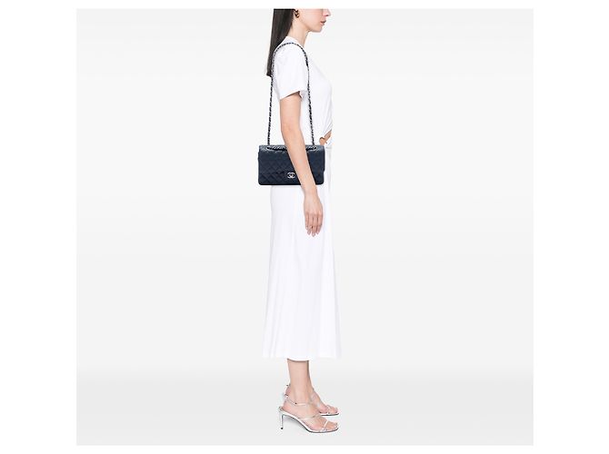 Chanel Blue Medium Classic Caviar Double Flap - vista 6