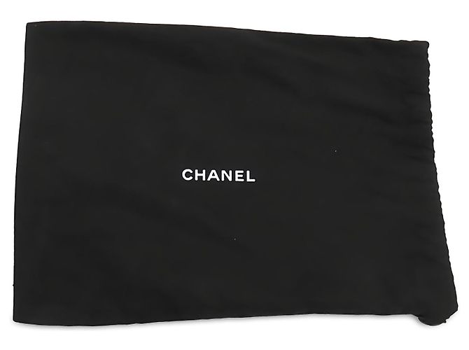 Borsa Chanel Mini in pelle di agnello matelassé verde con manico a catena - vista 6