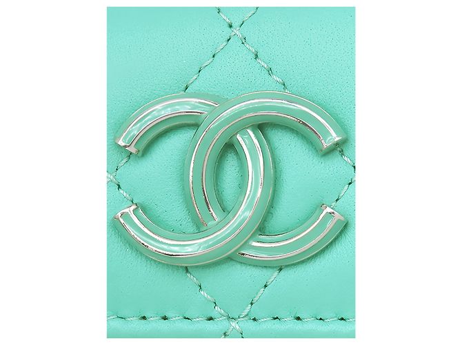Borsa Chanel Mini in pelle di agnello matelassé verde con manico a catena - vista 7
