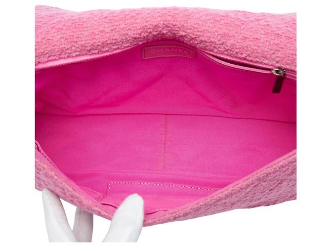 Chanel Pink Jumbo Quilted Tweed Reissue 2.55 Easy Messenger Flap - vista 4