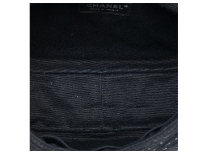 Chanel Black Jumbo Sequin Embellished Quilted Tweed Reissue 2.55 Messenger Flap - vista 4