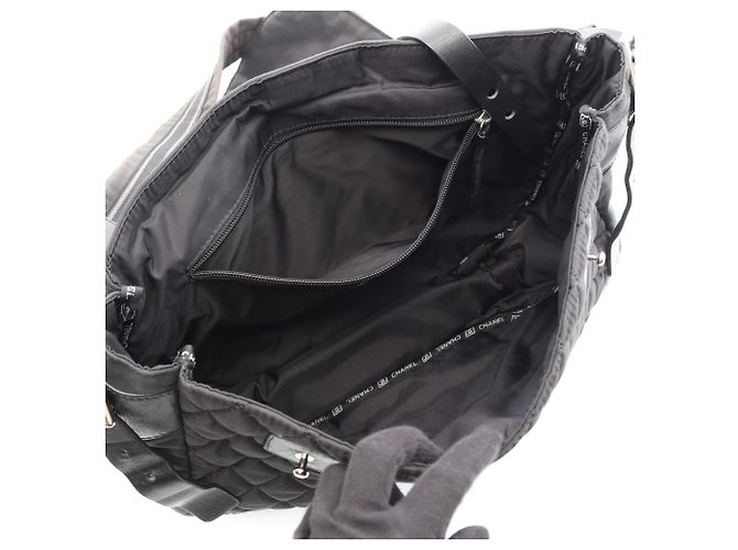 Borsa a tracolla Chanel Matelassé Sport Line - vista 3