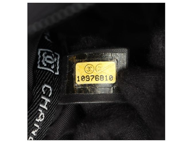 Borsa a tracolla Chanel Matelassé Sport Line - vista 6