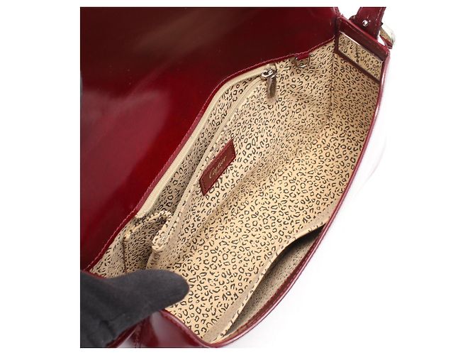 Borsa a tracolla Cartier Panthère in Bordeaux - vista 3