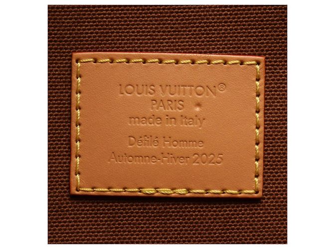 Louis Vuitton Shopper Tote MM - vista 4