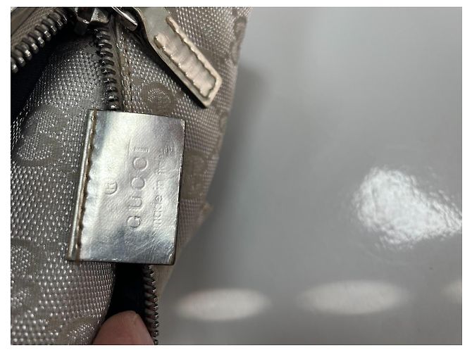 Borsa cintura Gucci GG Supreme argento - vista 10