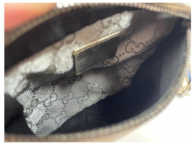 Borsa cintura Gucci GG Supreme argento - vista 9